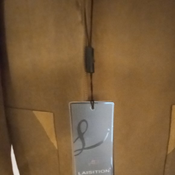 Elegant, Brand New, Laisition, size 40 R - Picture 4 of 6